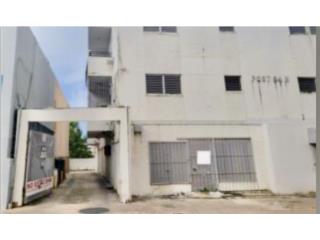 College Gate Calle Emeterio Betances