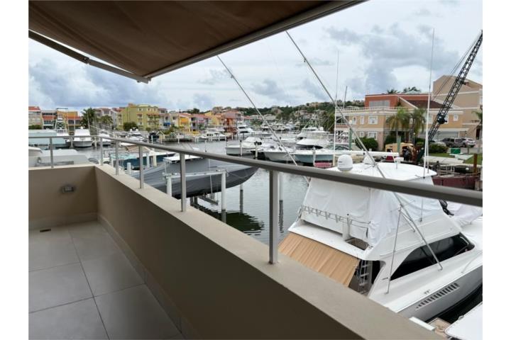 Urbanizacion-Isla San Marcos Isla San Marco remodeled 4/4 Generator Apartamento/WalkUp en Humacao - Palmas