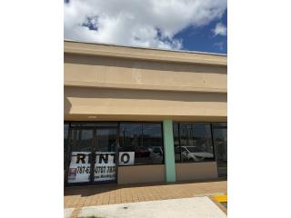 Farmacia idónea local, Forest Hills Plaza