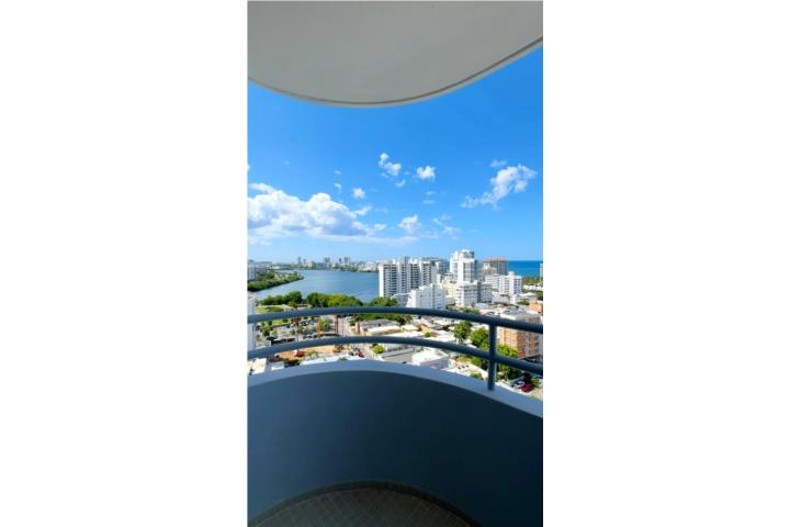Condominio-Puerta Del Condado HERMOSA VISTA AL MAR  PUERTA DEL CONDADO Apartamento en San Juan - Condado-Miramar