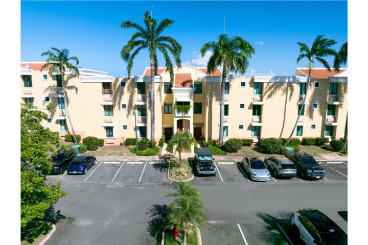 Condominio-El Dorado Club El Dorado Club - Remodeled apartment for rent Apartamento/WalkUp en Vega Alta