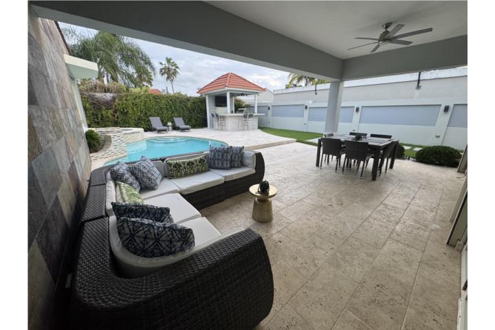 Urbanizacion-Sabanera de Dorado BEST LOCATION Move-in Ready Home in Sabanera Casa en Dorado