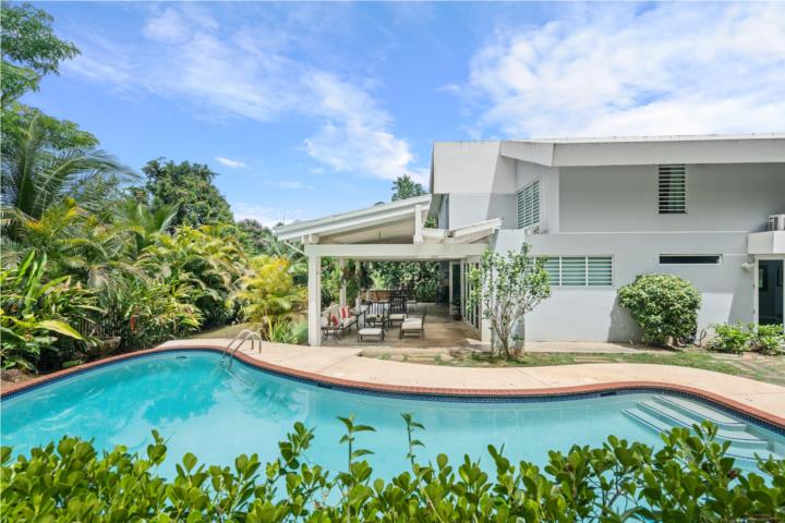 Urbanizacion-Baldwin Park Spacious 4BR with Terrace Pool and Full Gen Casa en Guaynabo