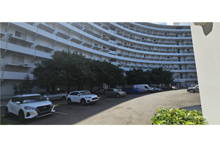 Condominio-El Monte Sur El Monte Sur Hato Rey Apartamento en San Juan - Hato Rey