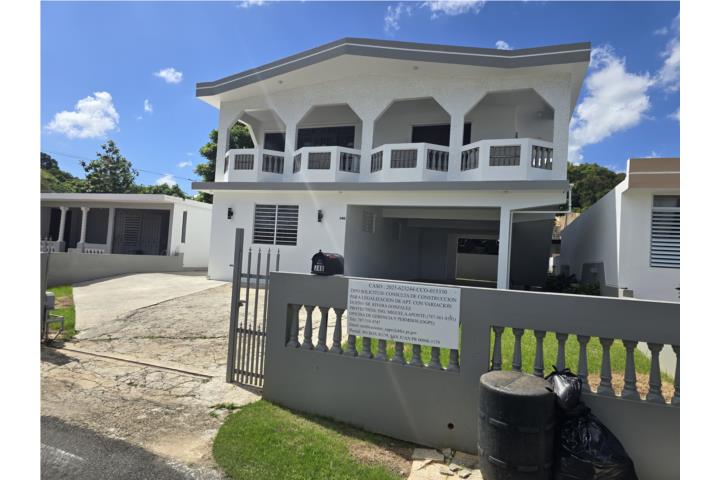 Urbanizacion-Villa Angelina $1,240 3C 2baños incluye agua_luz Landscaping Casa en Manatí