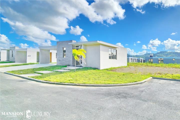 Urbanizacion-Ciudad Jardin Brand New Corner Luxury Home at Ciudad Jardin Casa en Gurabo