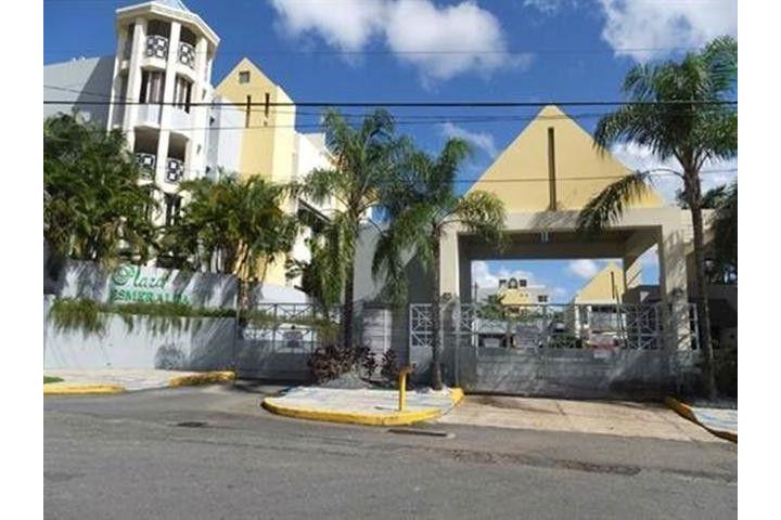 Condominio-Plaza Esmeralda EXCELENTE APARTAMENTO GARDEN! Apartamento/WalkUp en Guaynabo