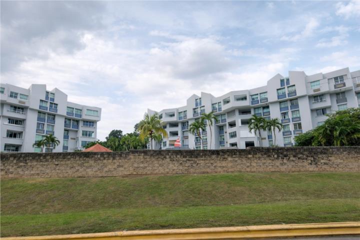 Condominio-Lincoln Park LINCON PARK 3/2 REMODELADO Apartamento en Guaynabo