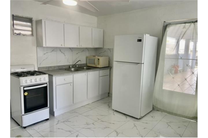 Urbanizacion-Carolina Alta CAROLINA ALTA incluye agua y luz ALQUILADO Apartamento en Carolina