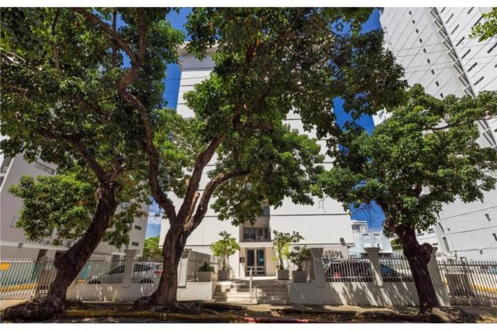Condominio-Kings Court 76 KINGS COURT - SPECTACULAR APT AND LOCATION! Apartamento en San Juan - Santurce