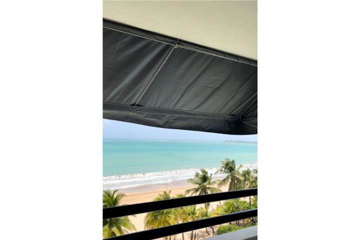 Condominio-Playa Dorada Cond. Playa Dorada - Ocean View Apartamento en Carolina - Isla Verde