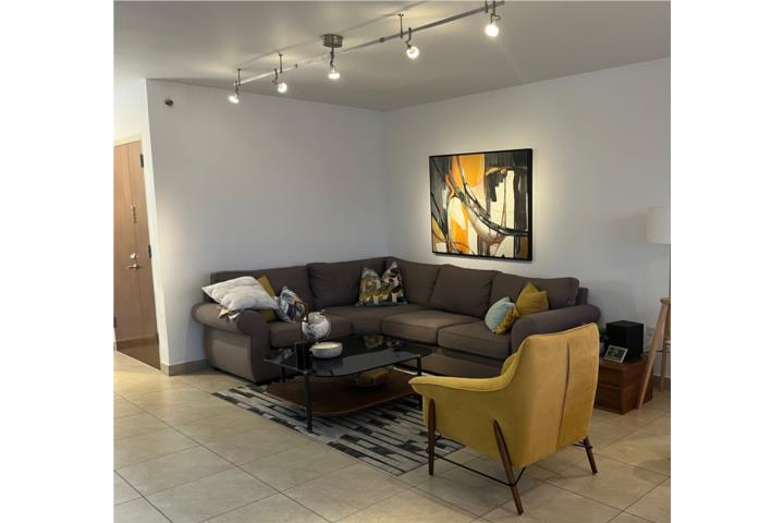 Condominio-Quantum Metro Center Quantum 3Br 2 Bth 2 PK 4500/mo Apartamento en San Juan - Hato Rey