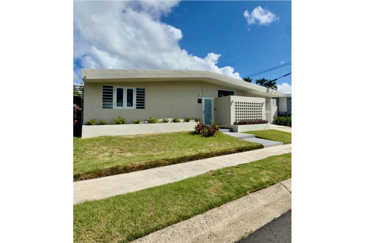 Urbanizacion-College Park College Park-Terrera-Remodelada Casa en San Juan - Río Piedras