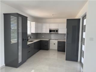NUEVA, 3C, 2B,TERRAZA, INCLUYE ENSERES!