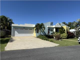 Rentals Hermosa y espaciosa residencia con piscina