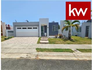 Alquiler URB. LOS PINOS II, CASA EN ARECIBO