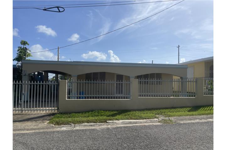 Urbanizacion-Jardines De Boqueron Alturas de Boquerón 2-2 Alvaro Creitofe St Casa en Cabo Rojo