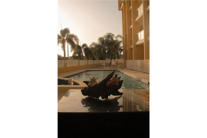 Condominio-Bahia Del Mar Apartamento 205  Bahía del Mar Rincón PR Apartamento en Rincón