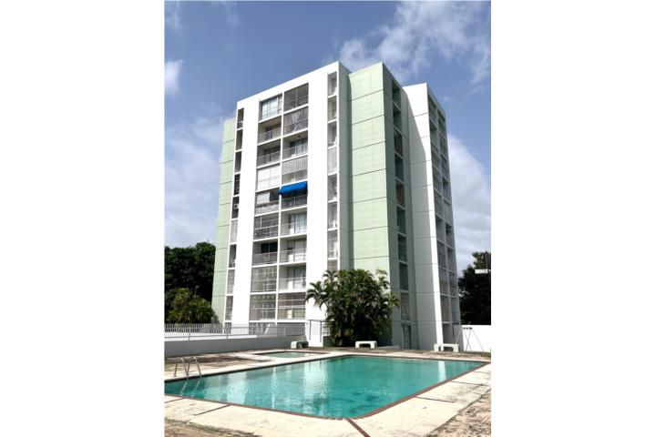 Condominio Alturas de Mayagüez