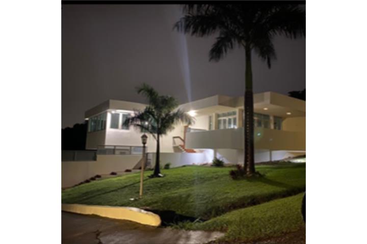 Urbanizacion-El Monte Urb. El Monte Renta $4,500 Casa en Ponce