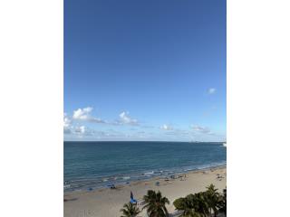 Tiffany. Vista espectacular al mar.