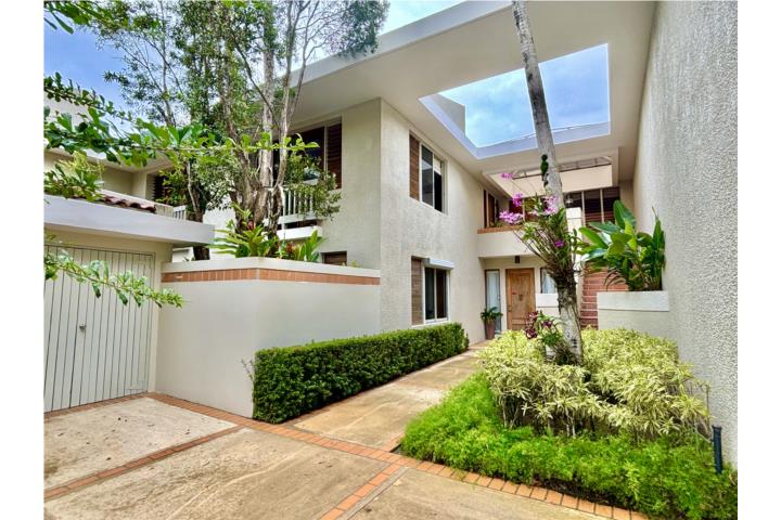 Urbanizacion-The Fairways at Dorado Beach Resort The Fairways @ Dorado Beach Apartamento en Dorado