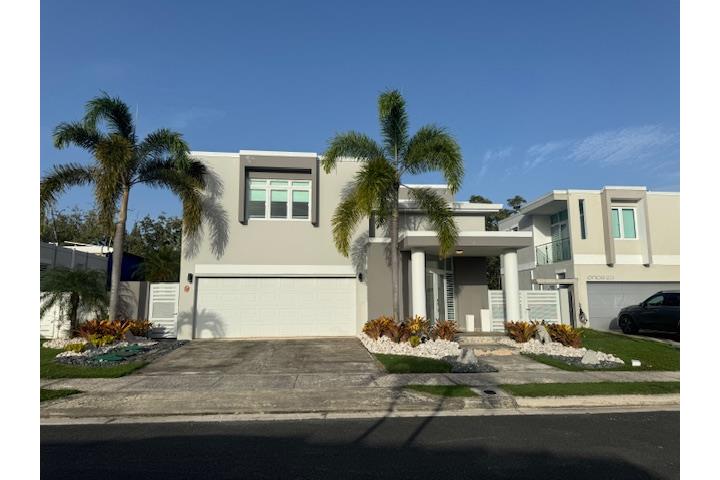 Urbanizacion-Mansiones De Vistamar Marina Mansiones de Vistamar Marina III Casa en Carolina