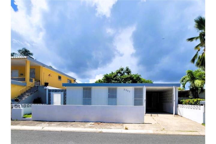 Urb. Levittown, Toa Baja