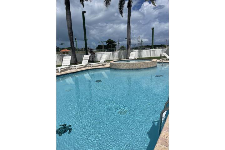 Condominio-Castillo Del Mar Mar Castillos del Mar Apartamento/WalkUp en Ceiba