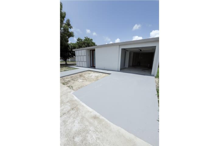Casa en Urb Bairoa, Caguas