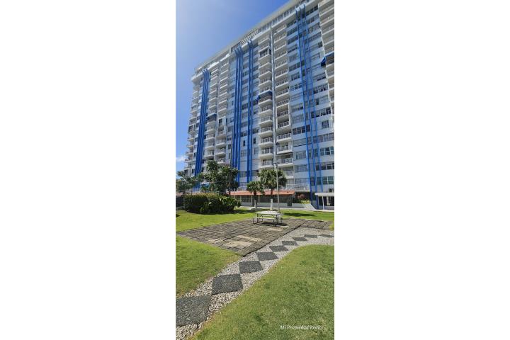 Condominio-Marbella Del Caribe Marbella Del Caribe Primer Piso Apartamento en Carolina - Isla Verde