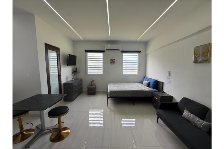 Barrio-Sabana Abajo Agua y Luz incluida! | Piscina | Generador Apartamento en Carolina