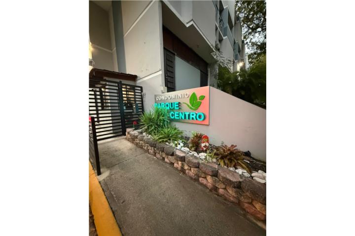 Condominio-Parque Centro SE RENTA-APARTAMENTO AMUEBLADO Apartamento/WalkUp en San Juan - Hato Rey