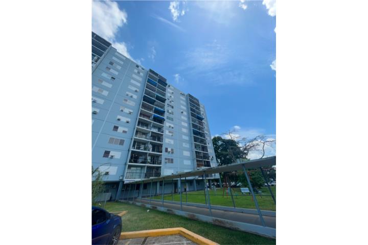 Condominio-Borinquen Towers Amueblado y equipado agua incluida Apartamento en San Juan - Hato Rey