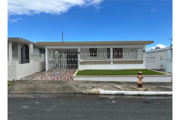 Urbanizacion-Villa San Anton Villa San Antón 3h/1b $1,200 Casa en Carolina