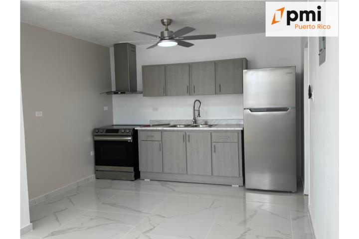 Urbanizacion-Levittown Lakes ¡Hermoso apartamento remodelado todo nuevo! Apartamento en Toa Baja - Levittown