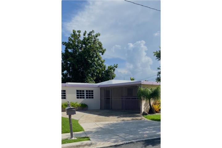 Urbanizacion-San Ignacio NUEVO PRECIO! URB. SAN IGNACIO!!!CASA TERRERA Casa en San Juan - Río Piedras