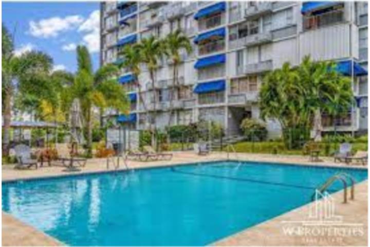 Condominio-Garden Hills Plaza II Garden Hills Plaza 2 8vo piso Apartamento en Guaynabo