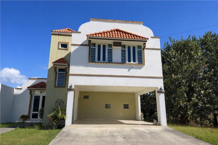 Barrio-Pueblo PRIVATE SINGLE FAMILY HOME Casa en Rincón