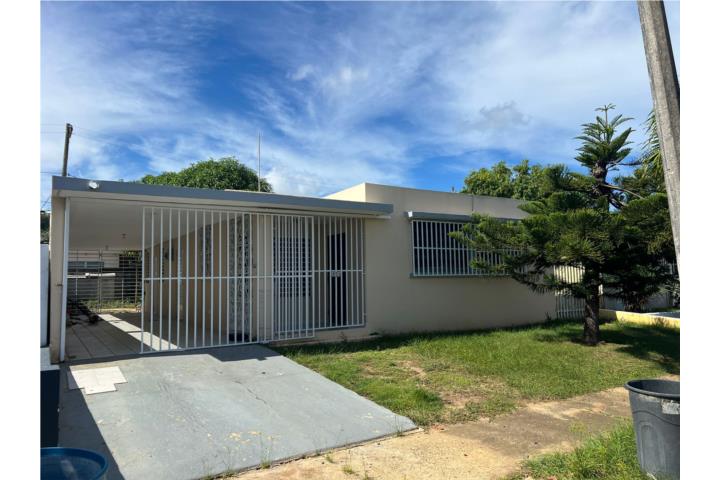 Urbanizacion-Country Club Oportunidad única Casa en San Juan - Río Piedras