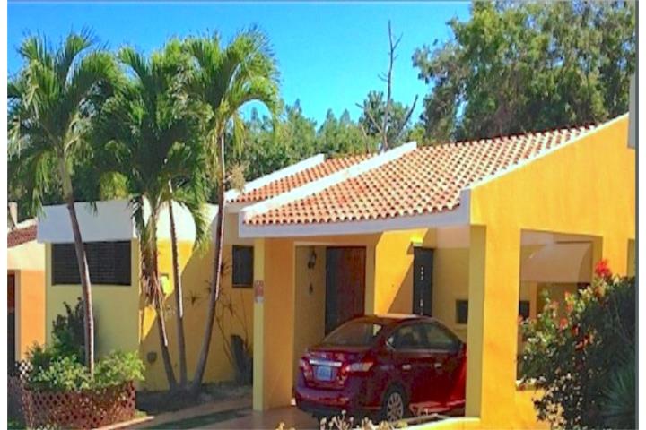 Urbanizacion-Villa Franca Palmas del Mar Comfortable 4 Bedroom Home in Villa Franca Casa en Humacao - Palmas