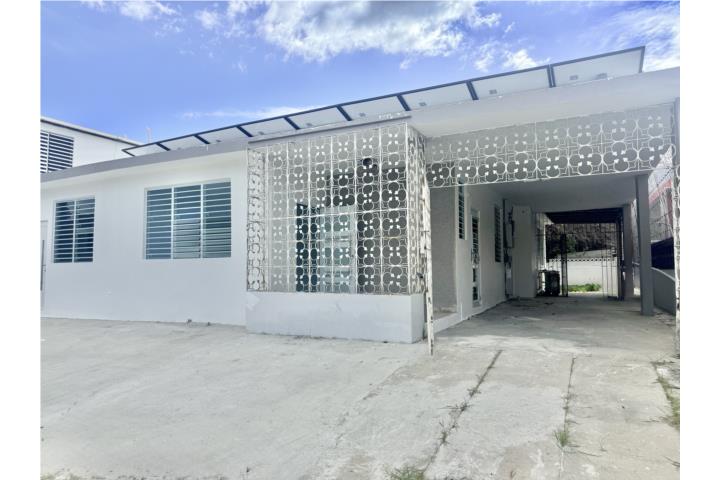 Urbanizacion-San Antonio HERMOSA PROPIEDAD PARA ALQUILER Casa en Ponce