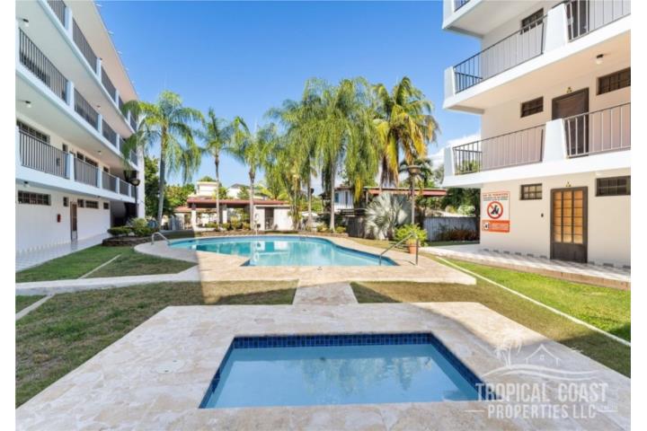 Condominio-Costa Corcega Corcega Apartments C-1 Apartamento en Rincón