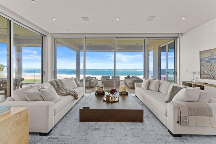 Condominio-Bahia Beach Resort and Golf Club 7000 BAHIA BEACH BLVD Unit #1302 Apartamento en Río Grande