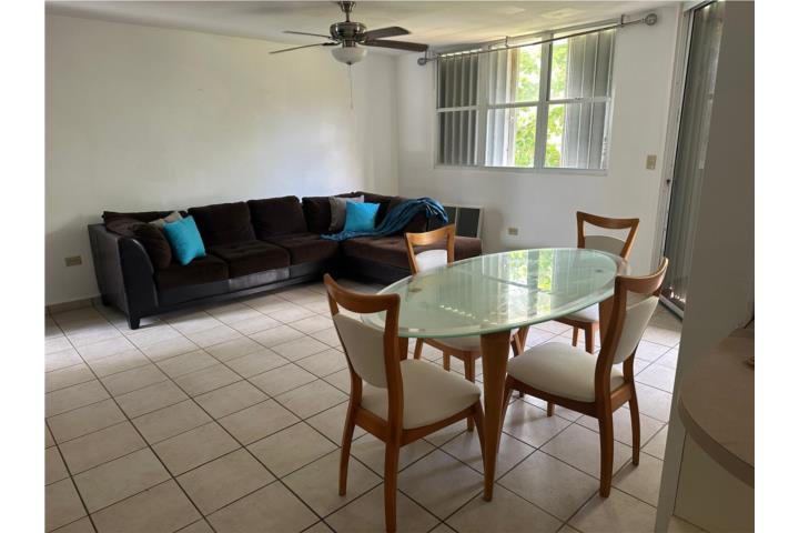 Condominio-Chalets De La Playa Hermoso apto Chalet de la Playa Apartamento/WalkUp en Vega Baja