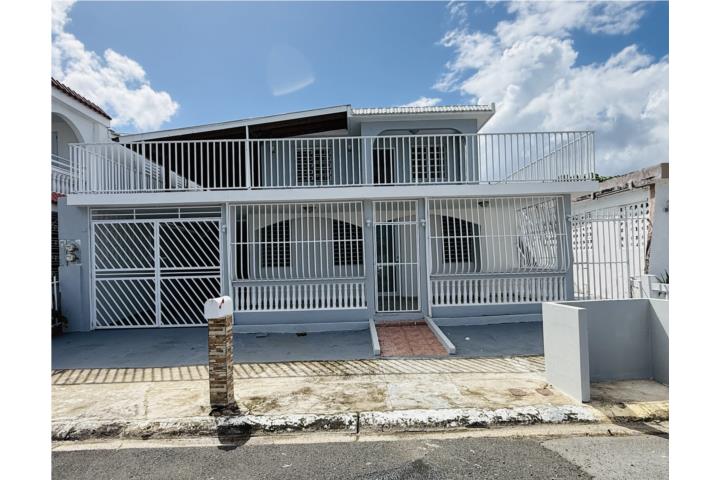 Urbanizacion-Villa Carolina APARTAMENTO DE 2H Y 1B EN VILLA CAROLINA 2 NIVEL Apartamento en Carolina