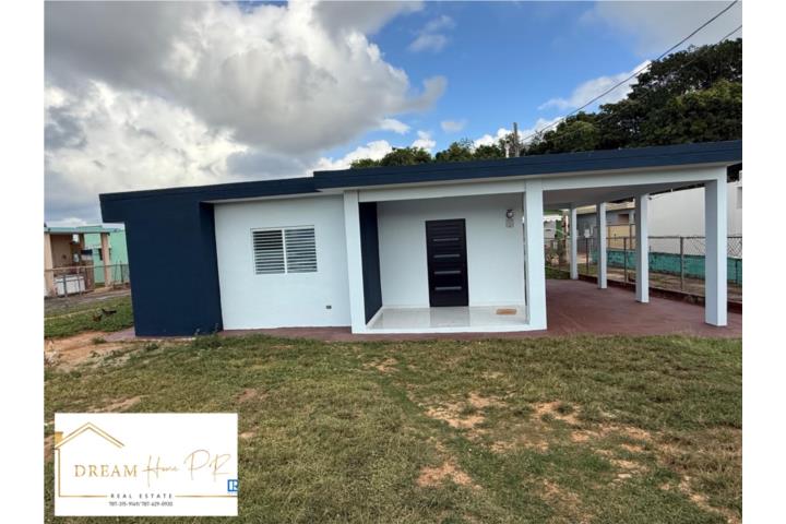 Barrio-Borinquen RENTA AGUADILLA- Remodelada y gran ubicación Casa en Aguadilla