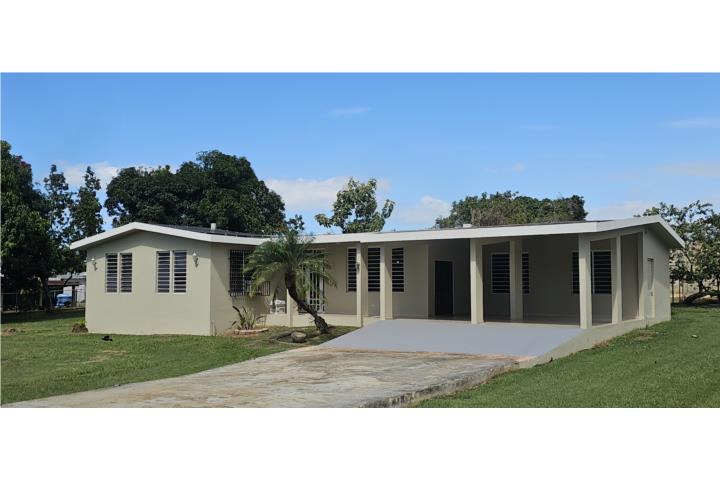 Urbanizacion-Reparto Monte Cristo 3/2 house in great neighborhood Casa en Aguadilla