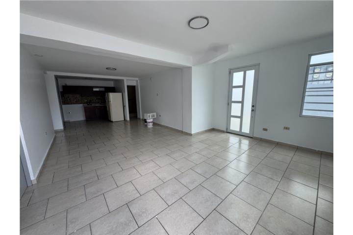 Urbanizacion-Rexville REXVILLE BAYAMON Apartamento en Bayamón