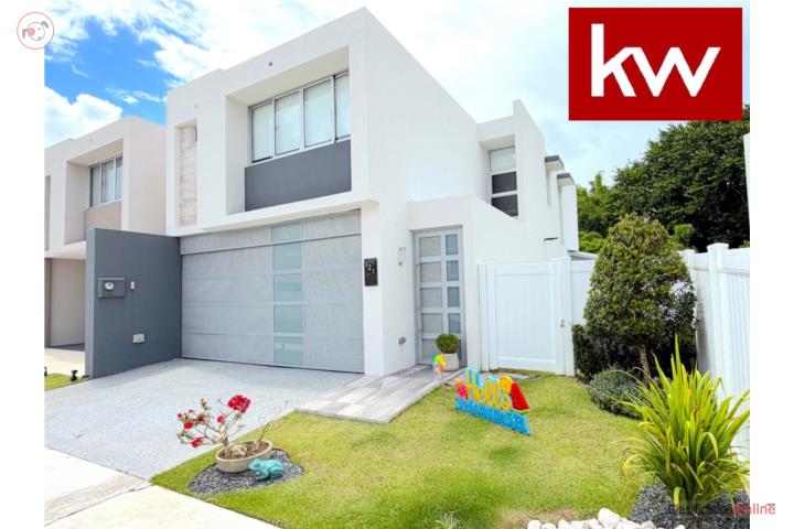 URB. ROTONDA DOWNTOWN - GUAYNABO